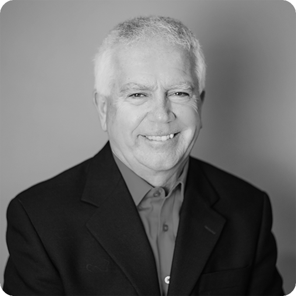Gus MacDonell Headshot-2